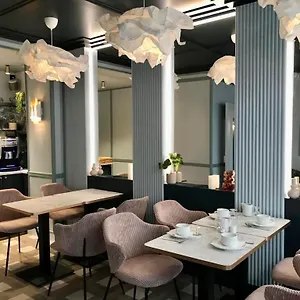 3* Hotel Amadeus